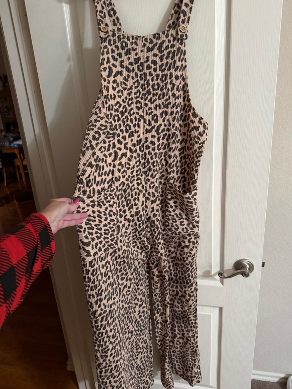 HEIMISH USA Beige and Black Leopard-Print Jumpsuit L/XL (1X but runs smaller)